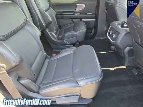 Certified 2025 Ford Expedition Platinum AWD/4WD image 19