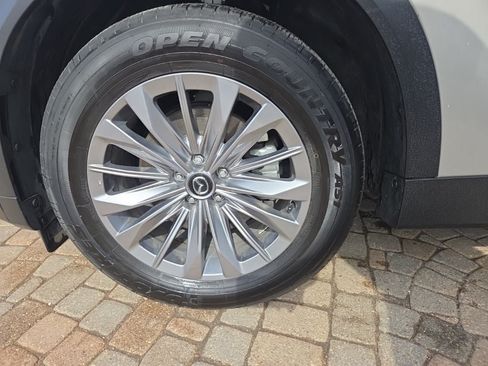 Used 2025 MAZDA CX-90 Plug-In Hybrid w/ Preferred AWD/4WD image 9