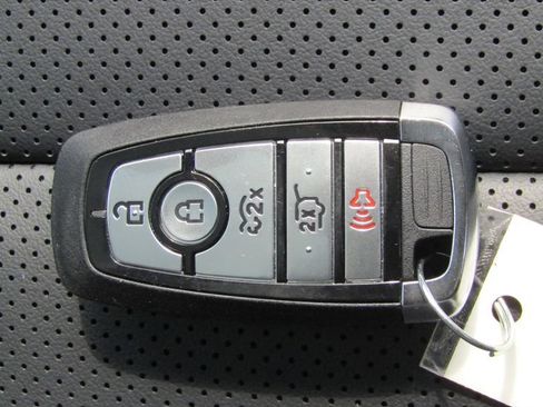 Certified 2025 Ford Mustang Mach-E Premium AWD/4WD image 39