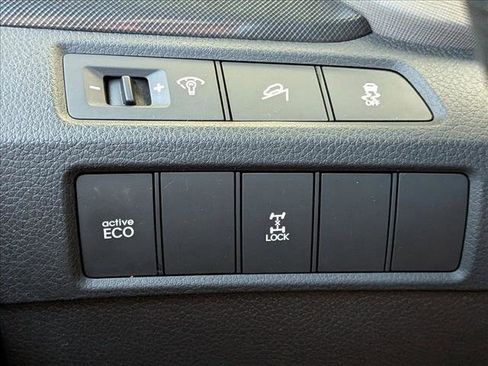 Used 2014 Hyundai Santa Fe Sport w/ Popular Equipment Package 02 AWD/4WD image 11