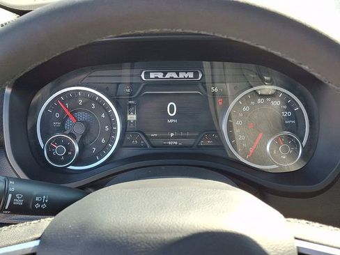 Used 2025 RAM 1500 Big Horn AWD/4WD image 19