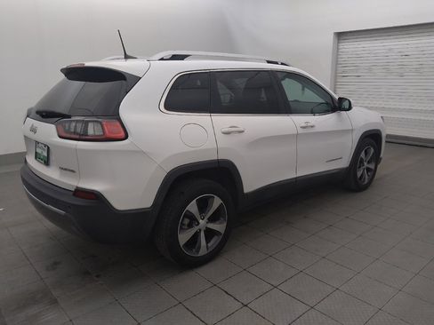 Used 2019 Jeep Cherokee Limited FWD image 10