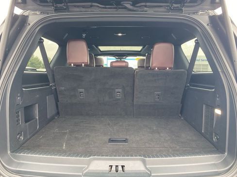 Used 2024 Ford Expedition Max Limited image 8