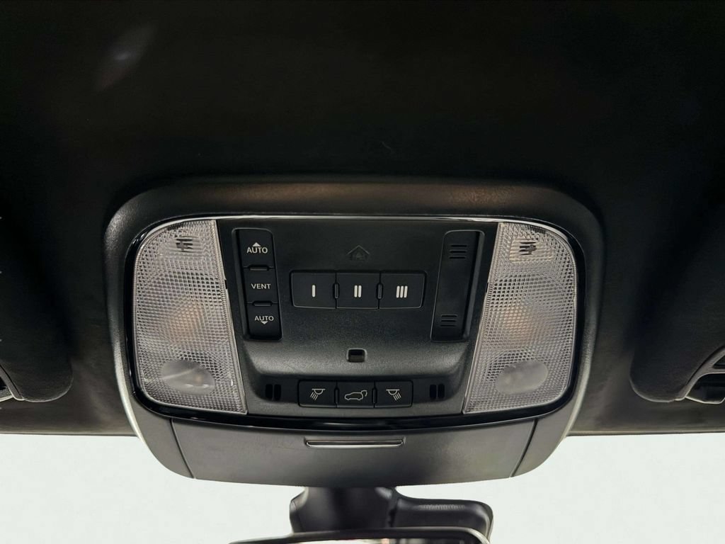 Used 2024 Dodge Durango R/T AWD/4WD image 23