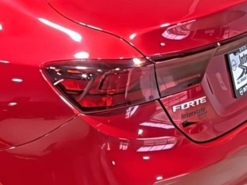 Used 2023 Kia Forte LXS w/ LXS Technology Package FWD image 10