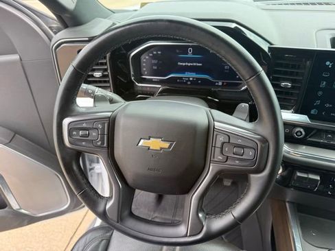 Used 2024 Chevrolet Silverado 1500 High Country w/ High Country Premium Package AWD/4WD image 14