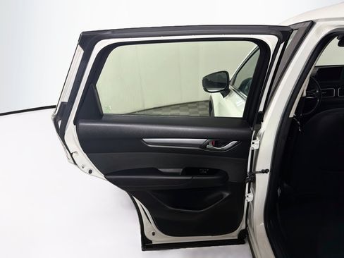 Used 2019 MAZDA CX-5 Sport FWD image 26