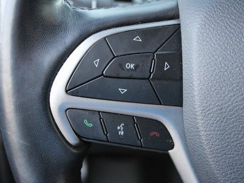 Used 2020 Jeep Grand Cherokee High Altitude image 24