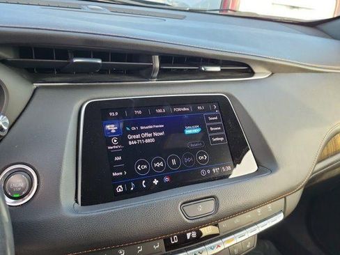 Certified 2023 Cadillac XT4 Premium Luxury FWD image 9