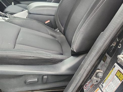 Used 2019 Subaru Ascent Premium w/ Popular Package #4 image 12