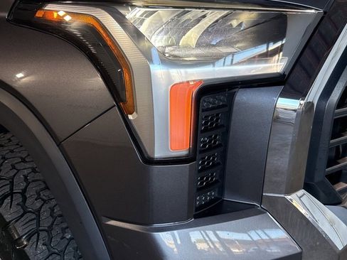 Used 2022 Toyota Tundra SR5 image 11