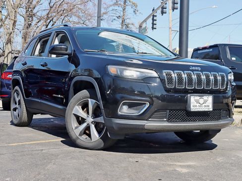 Used 2019 Jeep Cherokee Limited AWD/4WD image 9
