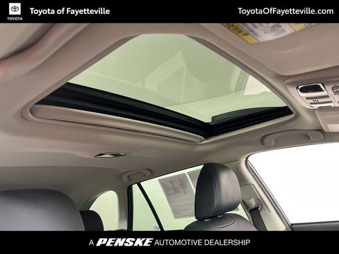 Used 2016 Subaru Outback 2.5i Limited image 6