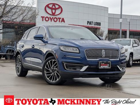 Used 2020 Lincoln Nautilus Reserve image 1