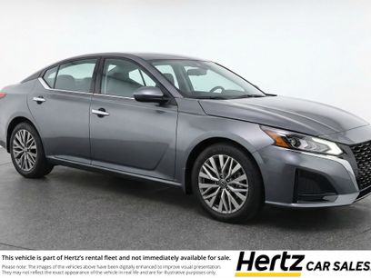 Used 2025 Nissan Altima 2.5 SV
