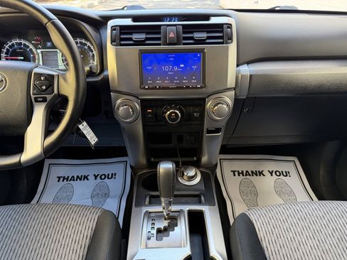 Used 2014 Toyota 4Runner SR5 AWD/4WD image 27