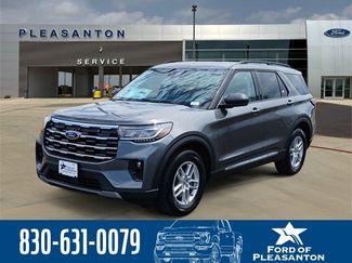 New 2025 Ford Explorer Active w/ Active Comfort Package video 1