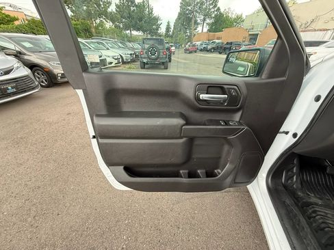 Used 2019 GMC Sierra 1500 2WD Regular Cab w/ Convenience Package image 14