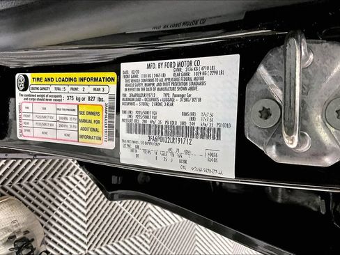Used 2020 Ford Fusion SE FWD image 16