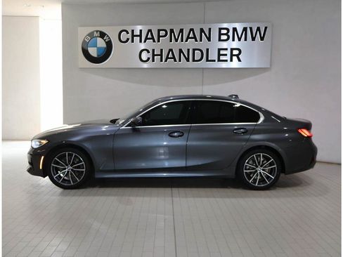 Used 2021 BMW 330i Sedan w/ Convenience Package RWD image 3