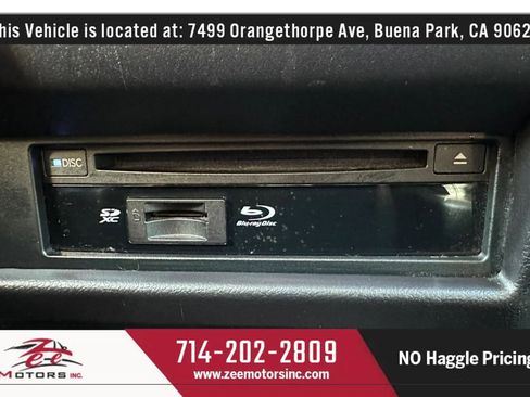 Used 2017 Toyota Sienna SE Premium w/ Cargo Management Package FWD image 37