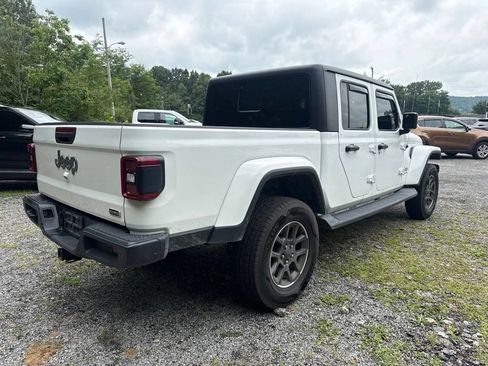 Used 2020 Jeep Gladiator Overland AWD/4WD image 6