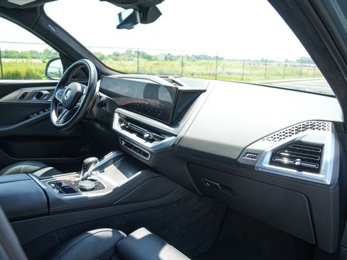 Used 2023 BMW XM AWD/4WD image 27