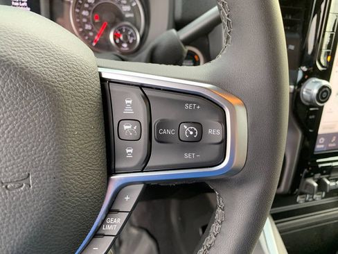 Used 2025 RAM 2500 Big Horn image 29