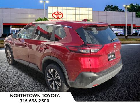 Used 2023 Nissan Rogue SV image 7
