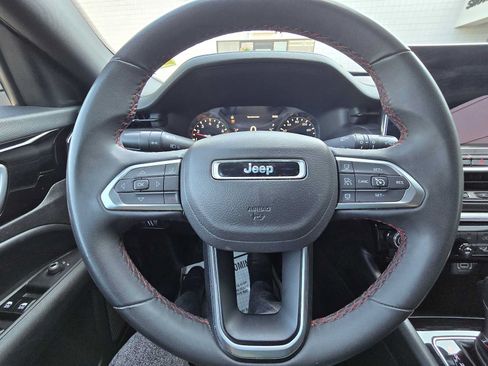Used 2024 Jeep Compass Trailhawk AWD/4WD image 20