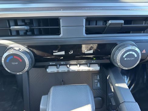 Used 2025 Toyota 4Runner SR5 image 17