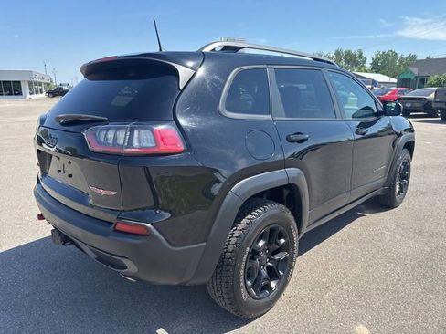Used 2020 Jeep Cherokee Trailhawk w/ Cold Weather Group AWD/4WD image 5