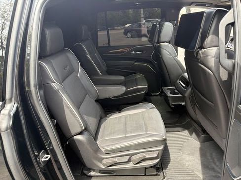 Used 2024 Cadillac Escalade ESV Premium Luxury w/ Performance Package AWD/4WD image 47