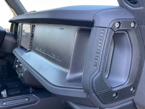 New 2025 Ford Bronco 4-Door image 46