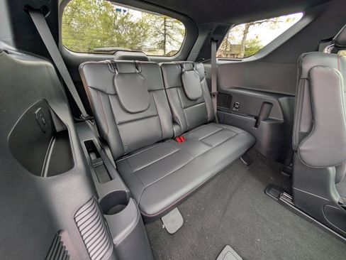 New 2026 Ford Explorer ST image 8