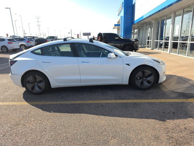 Used 2020 Tesla Model 3 Long Range AWD/4WD image 2
