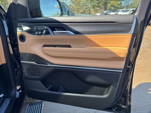 New 2026 Jeep Grand Wagoneer Summit AWD/4WD image 37
