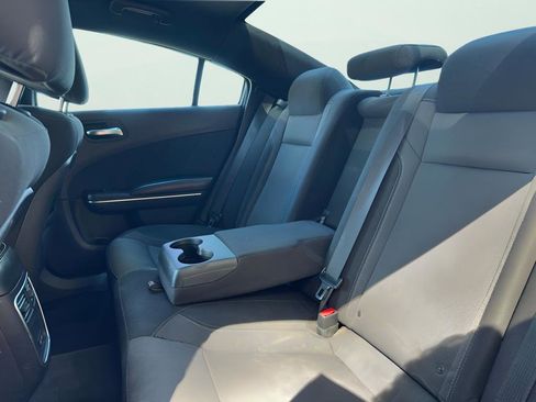 Used 2016 Dodge Charger R/T image 36