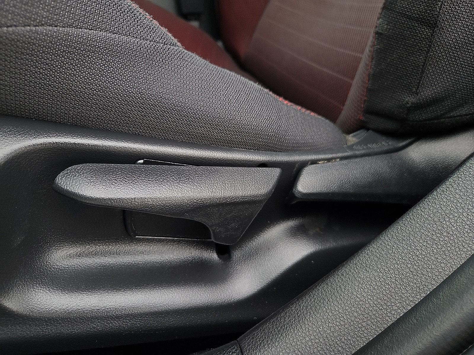 Used 2024 Toyota Corolla SE FWD image 15