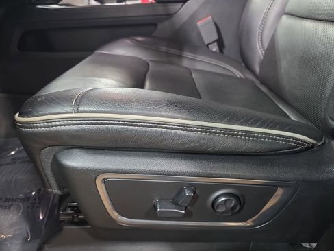 Used 2020 RAM 1500 Limited image 30