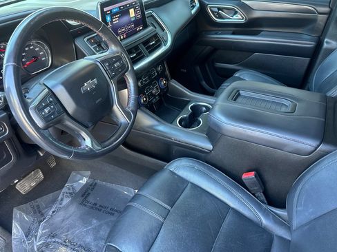 Used 2021 Chevrolet Suburban RST AWD/4WD image 11