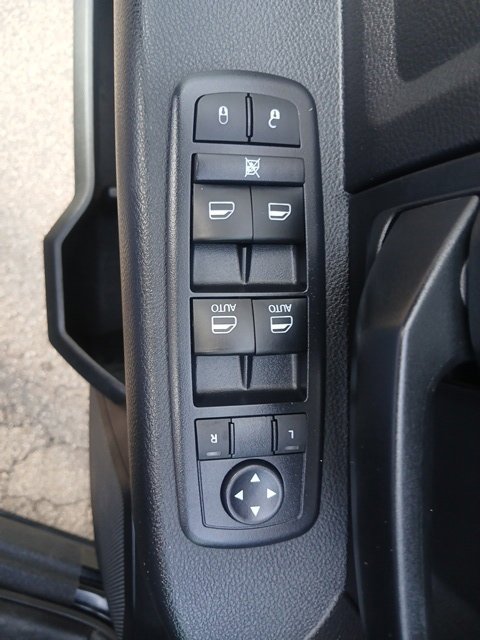 Used 2015 RAM 3500 Tradesman w/ Chrome Appearance Group AWD/4WD image 46