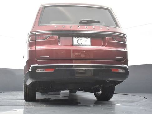 New 2023 Jeep Wagoneer L Series III w/ Premium Group I AWD/4WD image 58
