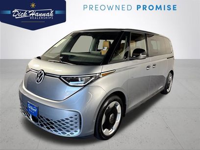 Certified 2025 Volkswagen ID. Buzz Pro S