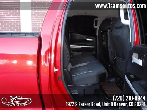 Used 2017 Toyota Tundra SR5 AWD/4WD image 18