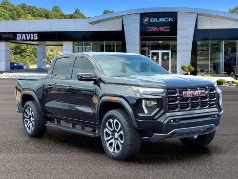 Used 2024 GMC Canyon AT4 w/ Canyon Safety Plus Package AWD/4WD image 1