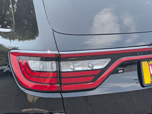 Used 2024 Dodge Durango SRT AWD/4WD image 17