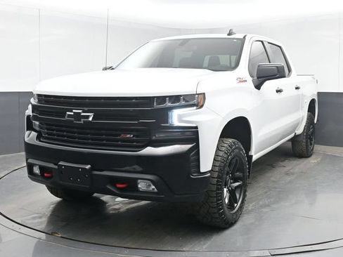 Used 2021 Chevrolet Silverado 1500 LT Trail Boss w/ Convenience Package II AWD/4WD image 5