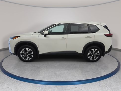 Certified 2023 Nissan Rogue SV AWD/4WD image 8