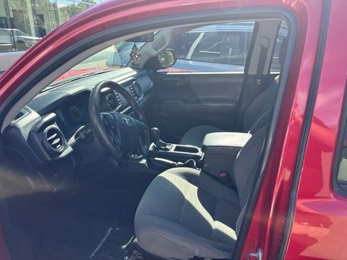 Used 2021 Toyota Tacoma SR AWD/4WD image 4